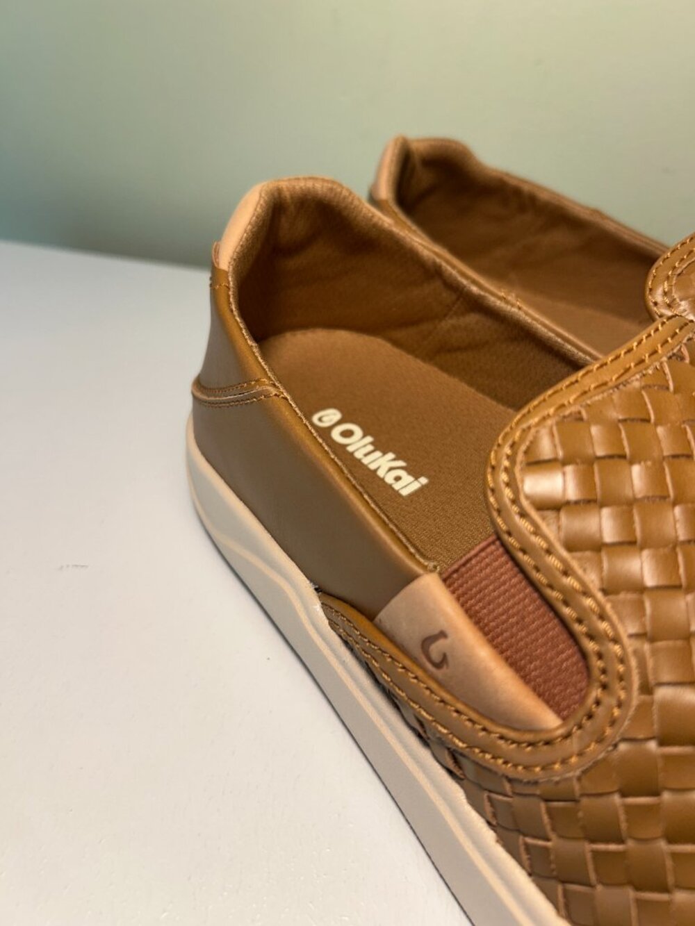 Olukai Men's Lae‘ahi Lauhala Woven Leather Shoes - Picture 9 of 16